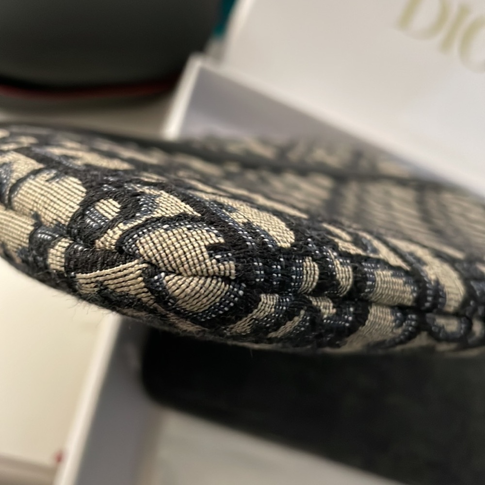 Dior Travel Kit Oblique Jacquard - Picture 9 of 13